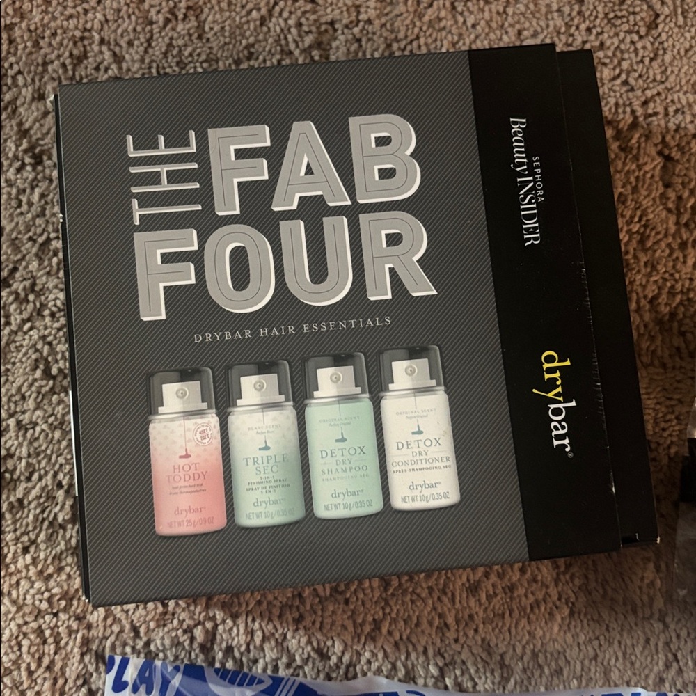 BUNDLE Makeup/Body/Skincare Samples - Picture 2 of 9